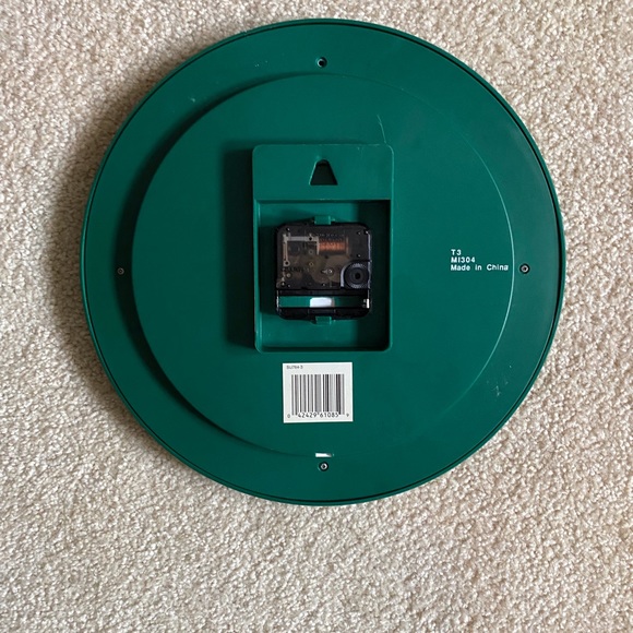 Notre Dame Clock - Picture 3 of 6